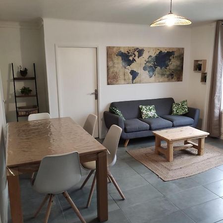 Les Tamaris Apartment อาร์ลส์ ภายนอก รูปภาพ