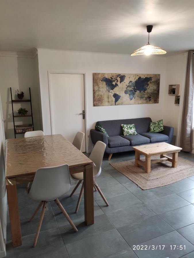 Les Tamaris Apartment อาร์ลส์ ภายนอก รูปภาพ