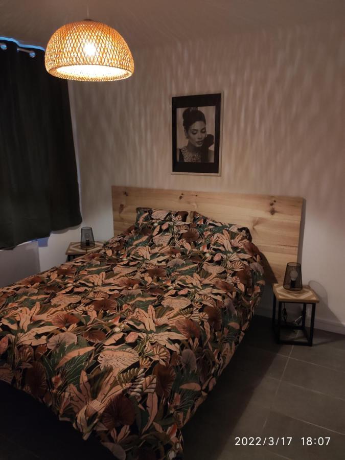 Les Tamaris Apartment อาร์ลส์ ภายนอก รูปภาพ